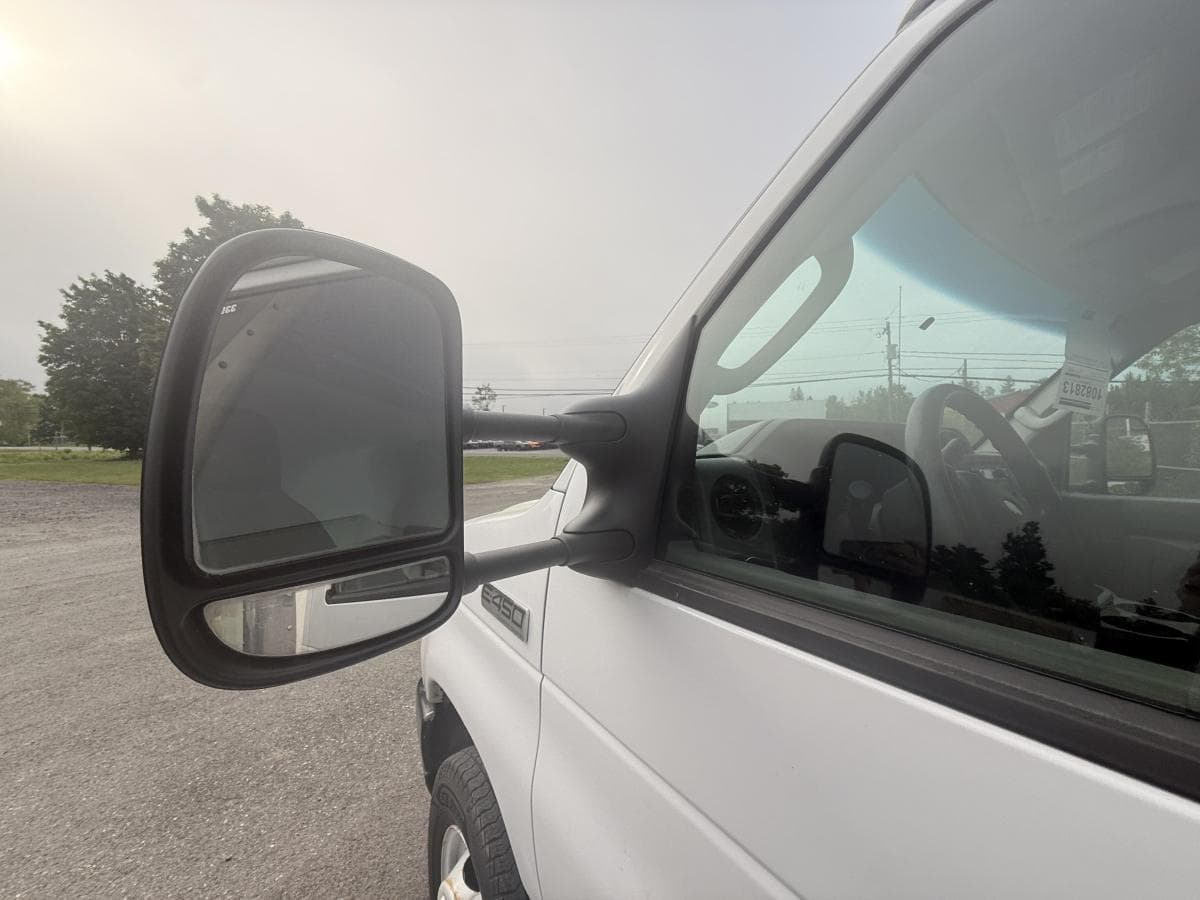 Ford E-series 2021 — photo 12