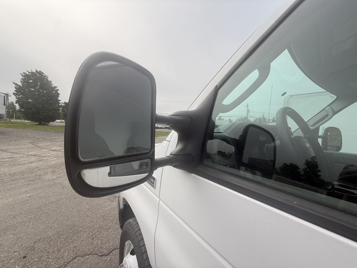Ford E-series 2022 — photo 12