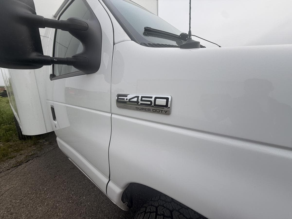 Ford E-series 2022 — photo 10