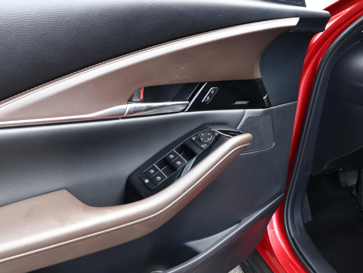 Mazda CX-30 2024 — photo 10