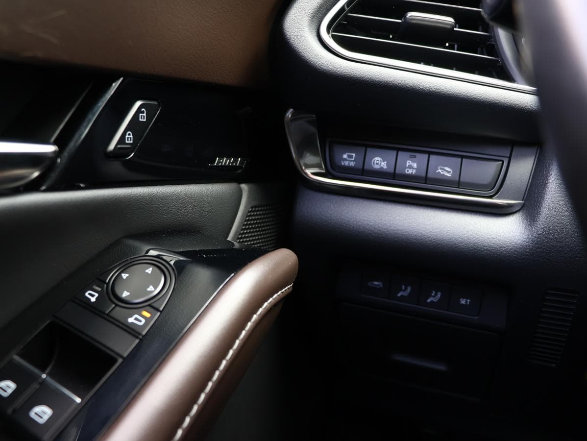 Mazda CX-30 2024 — photo 16