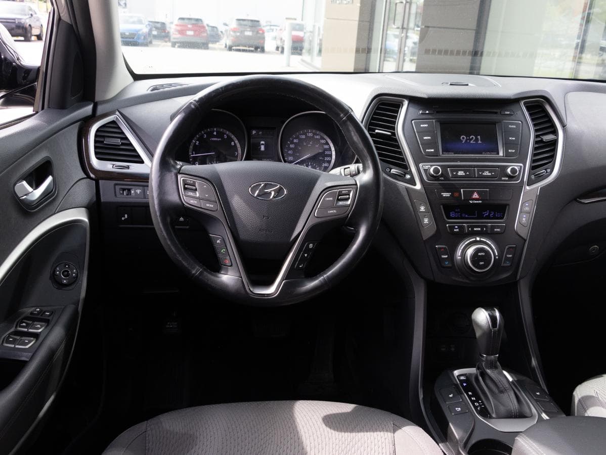 Hyundai Santa Fe 2017 — photo 14