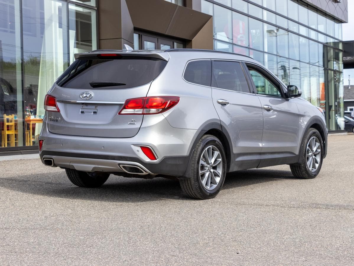 Hyundai Santa Fe 2017 — photo 9