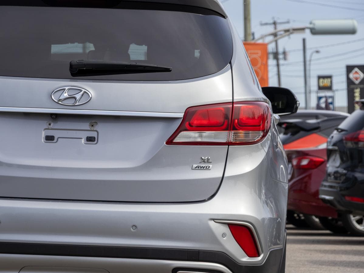 Hyundai Santa Fe 2017 — photo 10