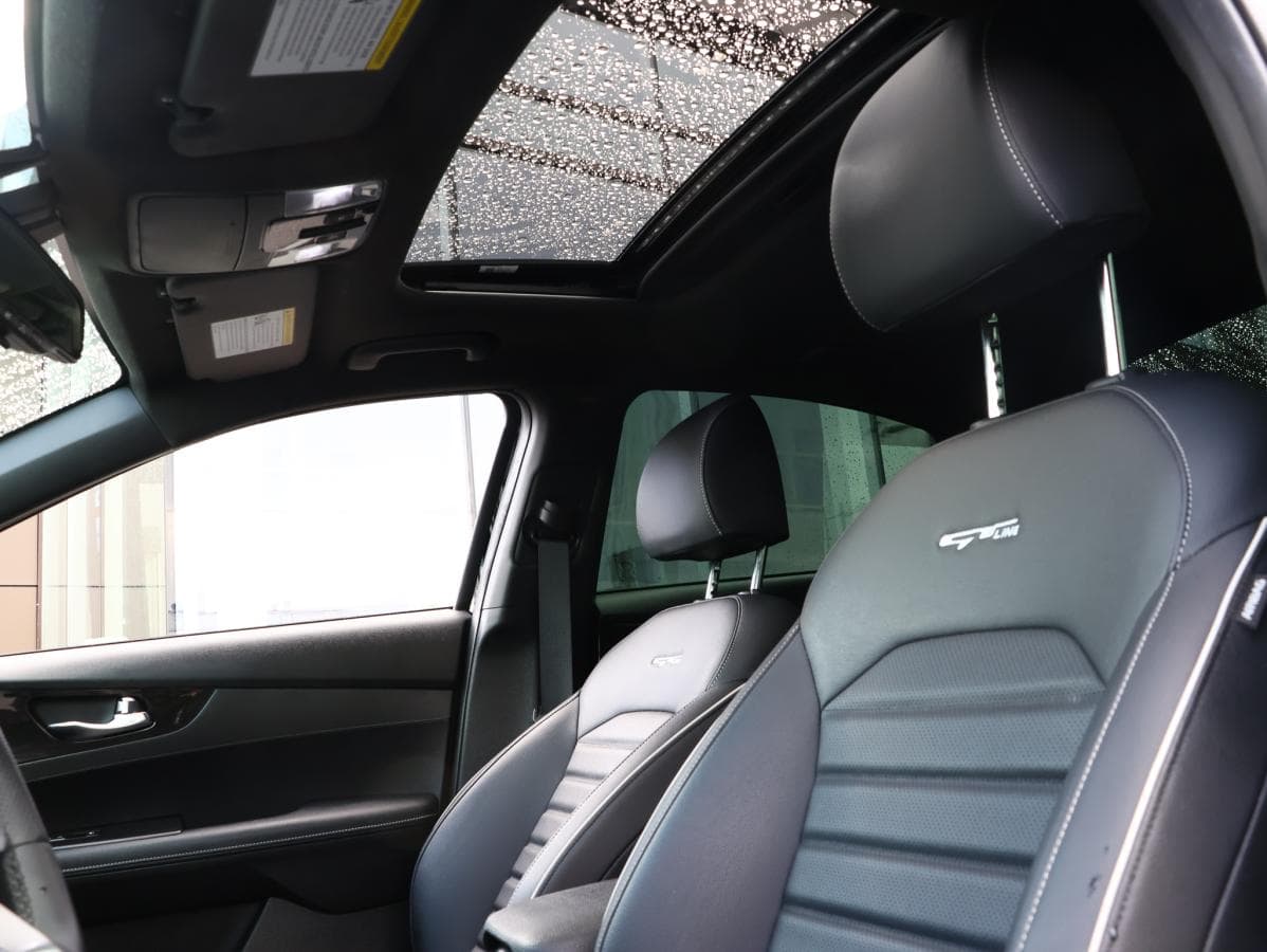 Kia Forte 2022 — photo 9