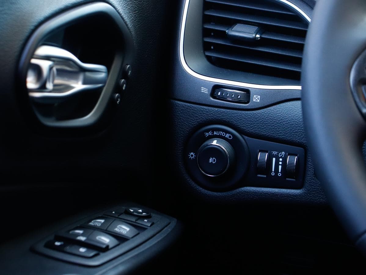 Jeep Cherokee 2022 — photo 17