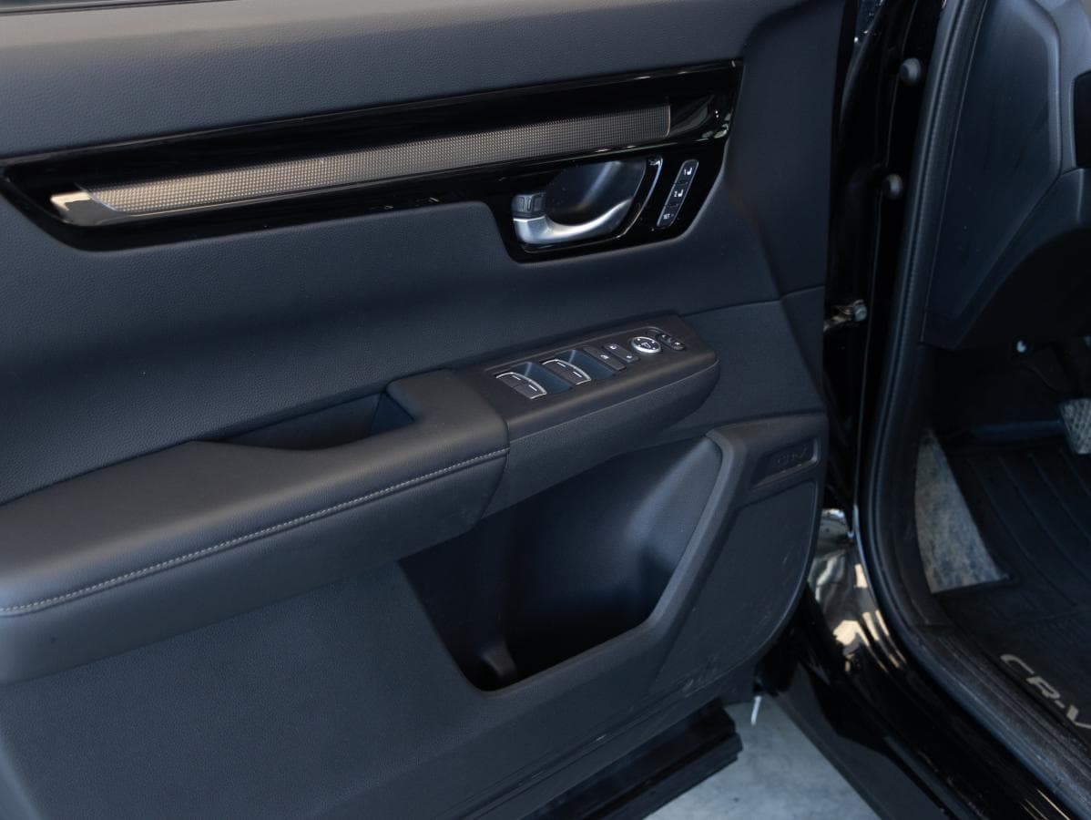 Honda CR-V 2023 — photo 10