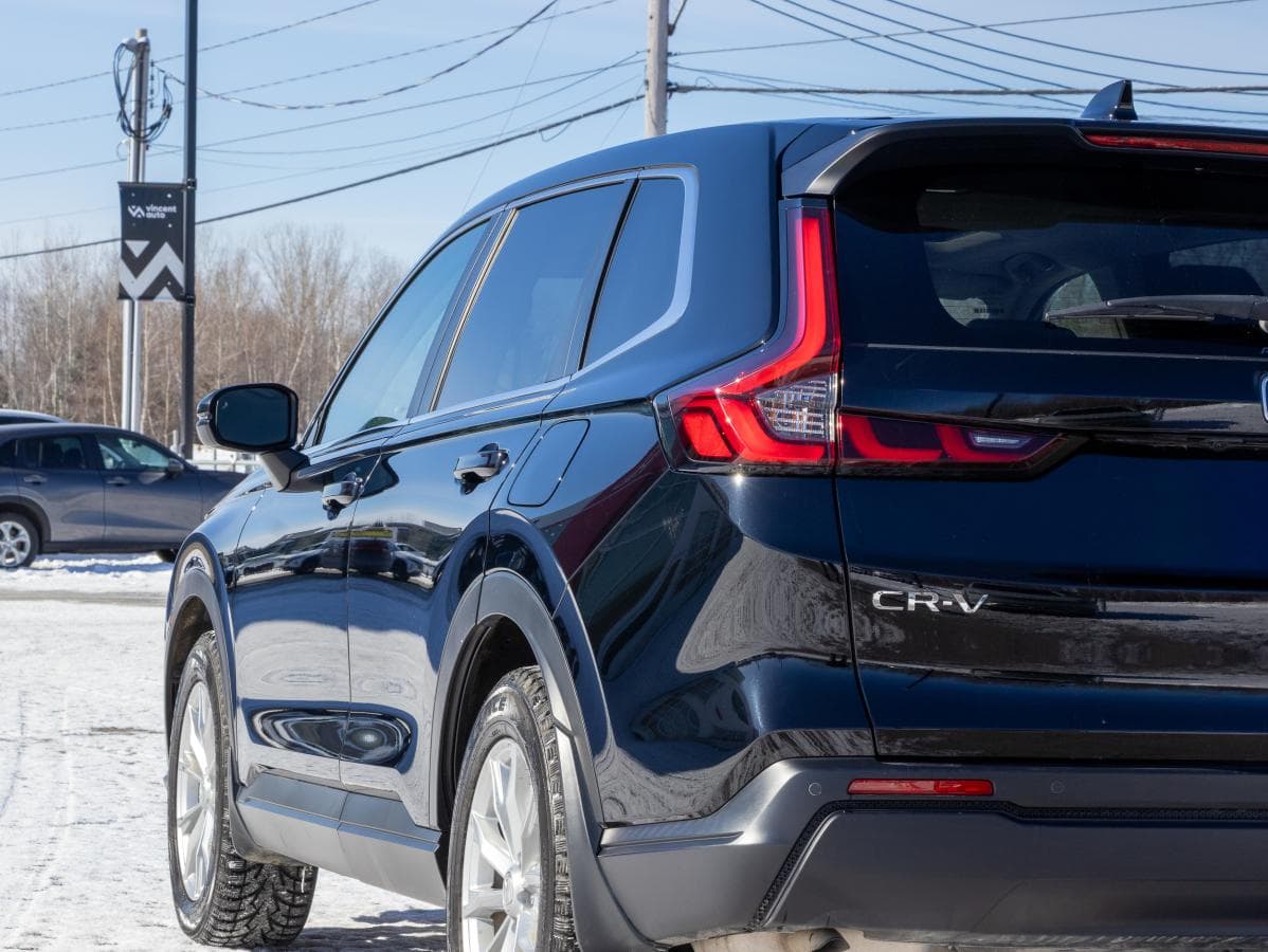 Honda CR-V 2023 — photo 8