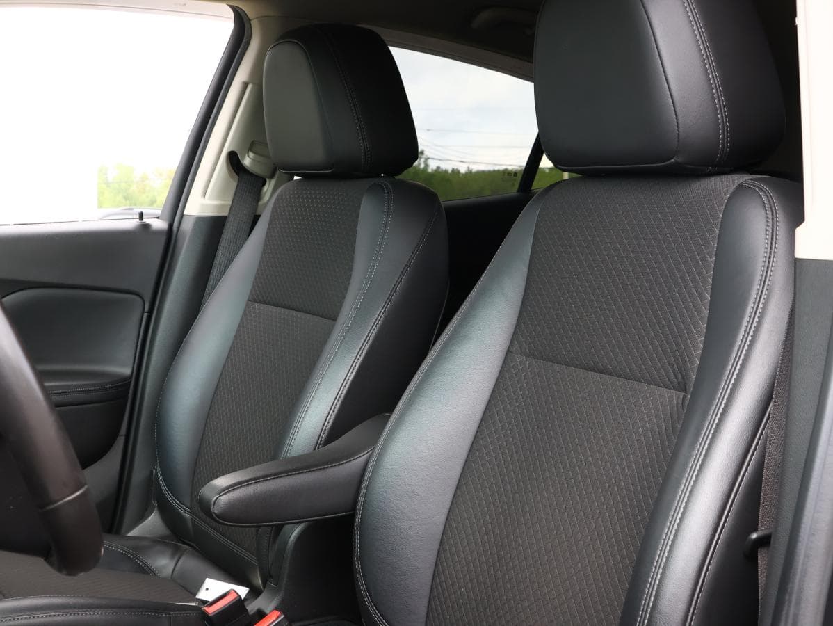Buick Encore 2017 — photo 12