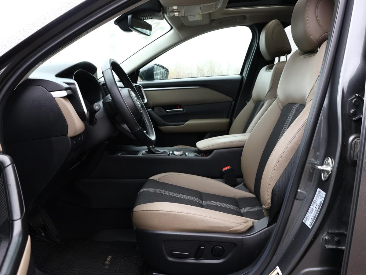 Mazda CX-50 2025 — photo 11