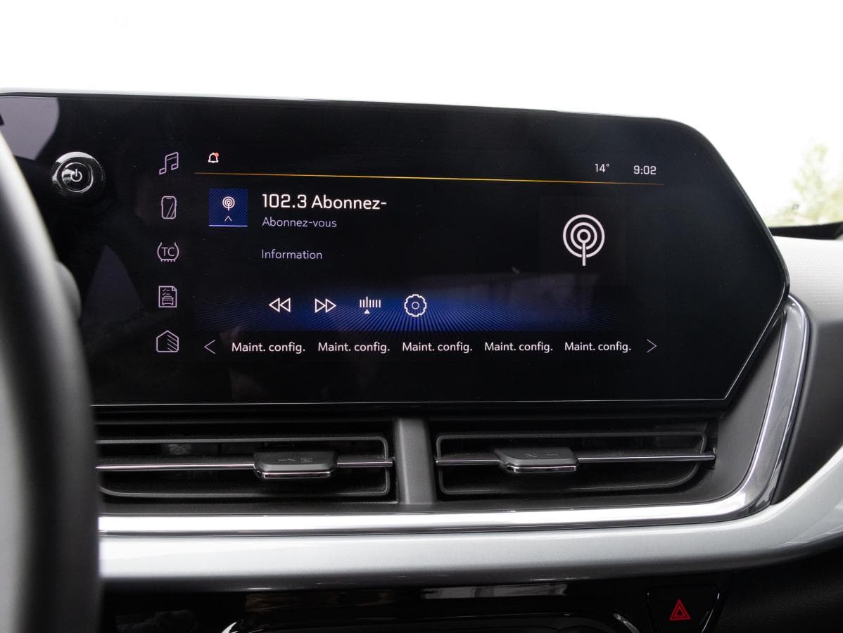 Chevrolet Trax 2024 — photo 18