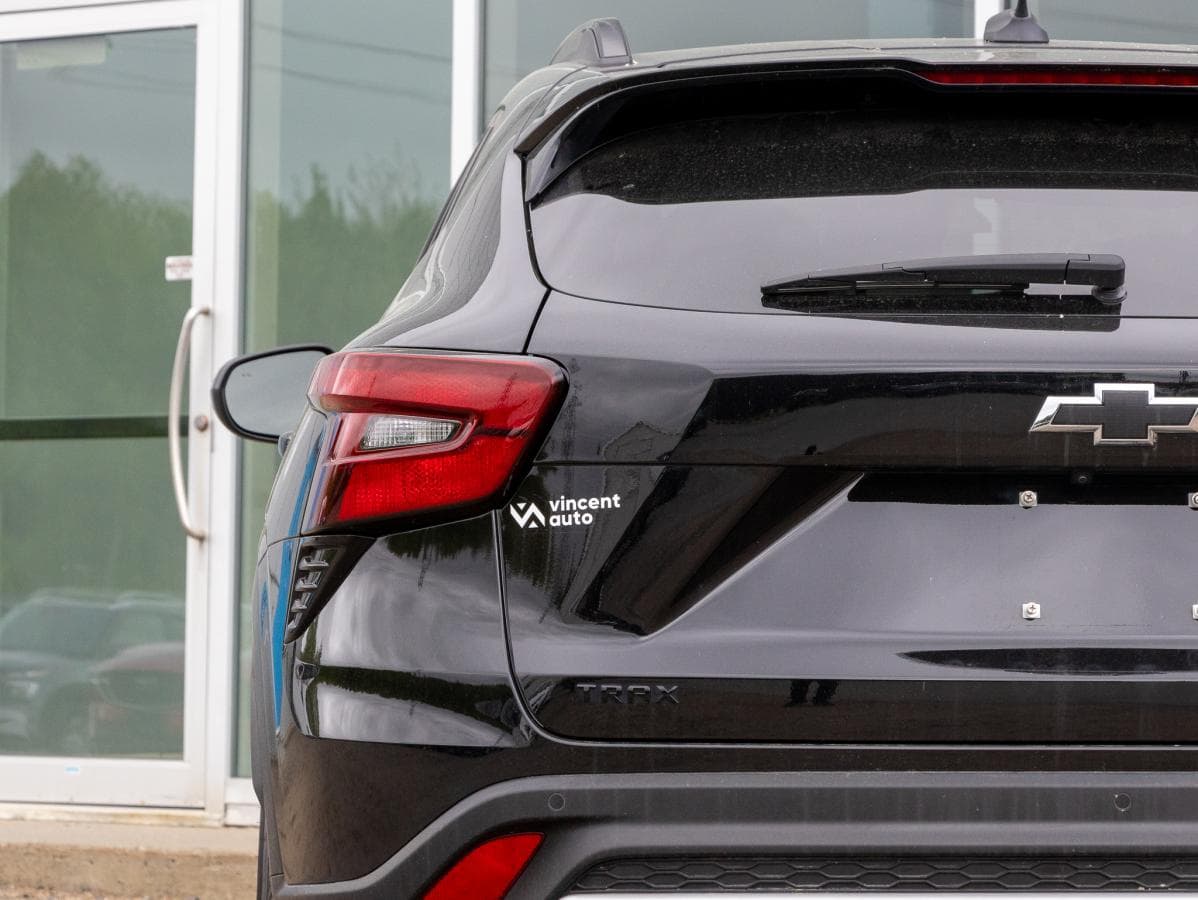 Chevrolet Trax 2024 — photo 8