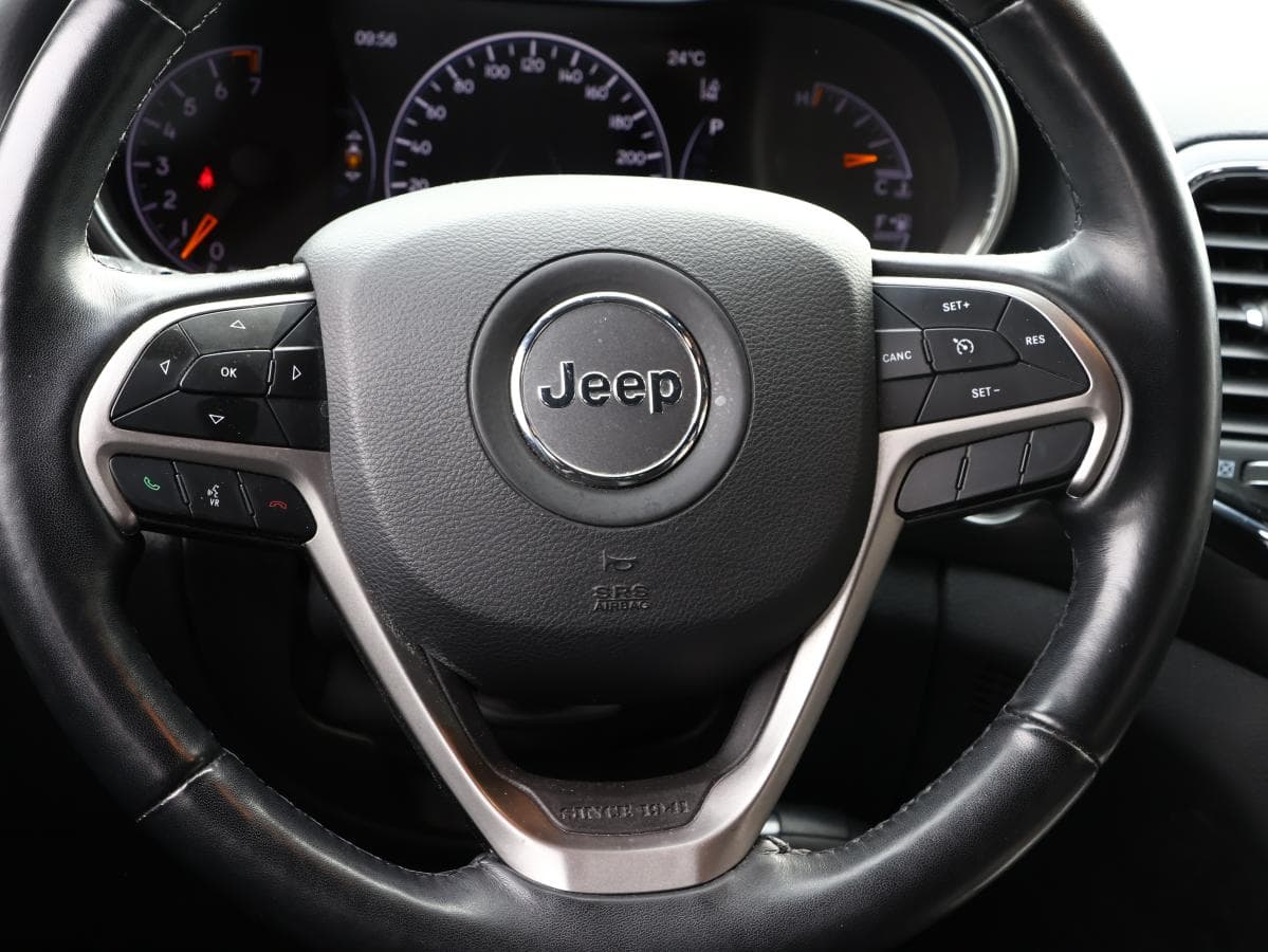 Jeep Cherokee 2022 — photo 16