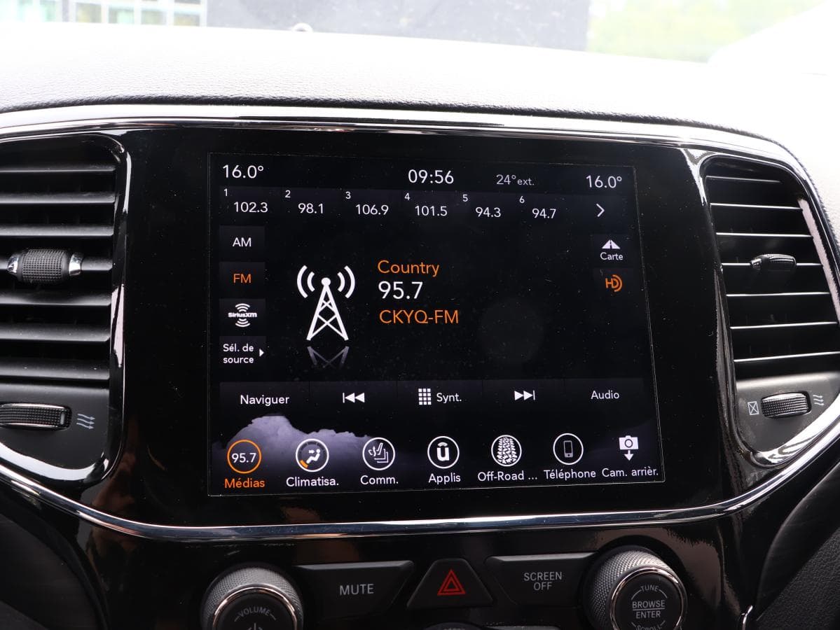 Jeep Cherokee 2022 — photo 20