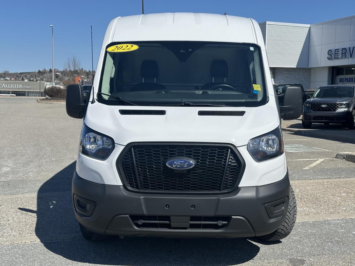 Ford Transit Cargo Van 2022 — photo 11