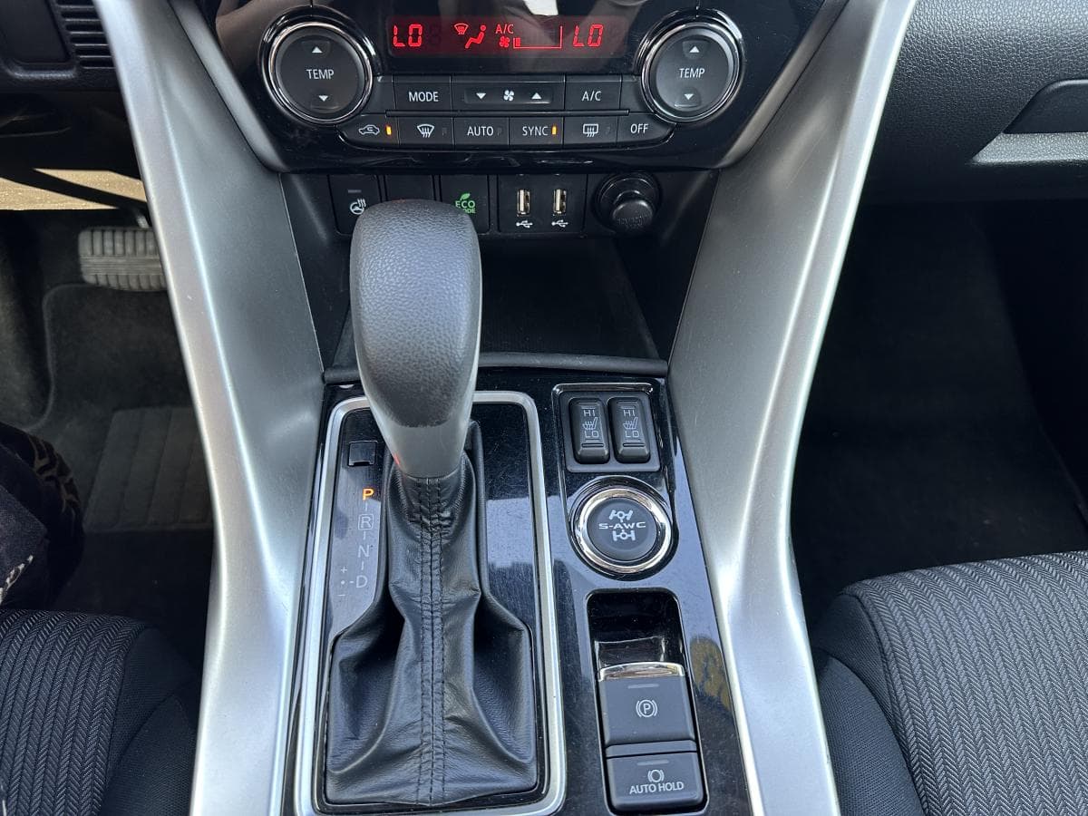Mitsubishi Eclipse Cross 2023 — photo 17