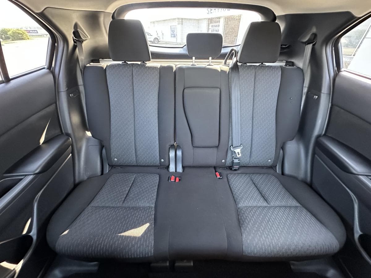 Mitsubishi Eclipse Cross 2023 — photo 18