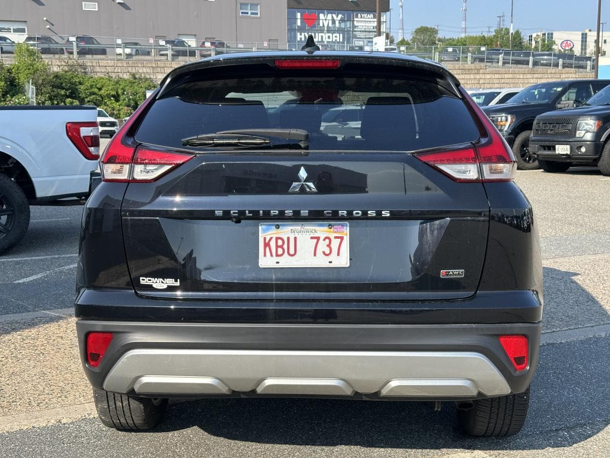 Mitsubishi Eclipse Cross 2023 — photo 5