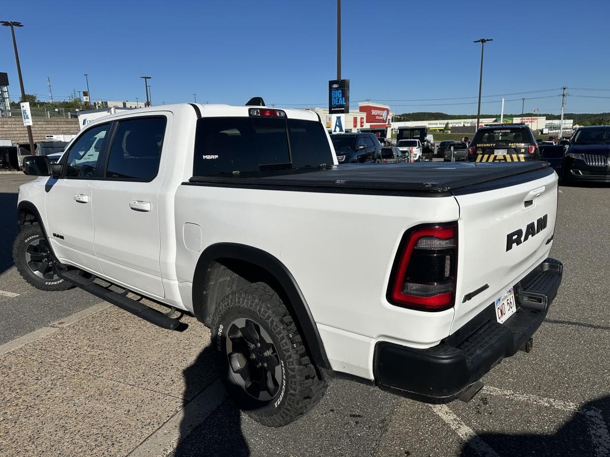 RAM 1500 2022 — photo 5