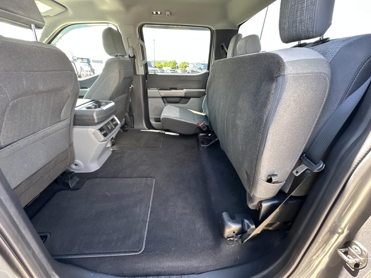 Ford F-150 2023 — photo 17