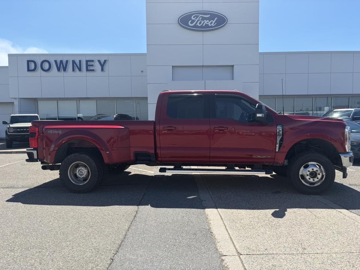 Ford Super Duty F-350 DRW 2024 — photo 3