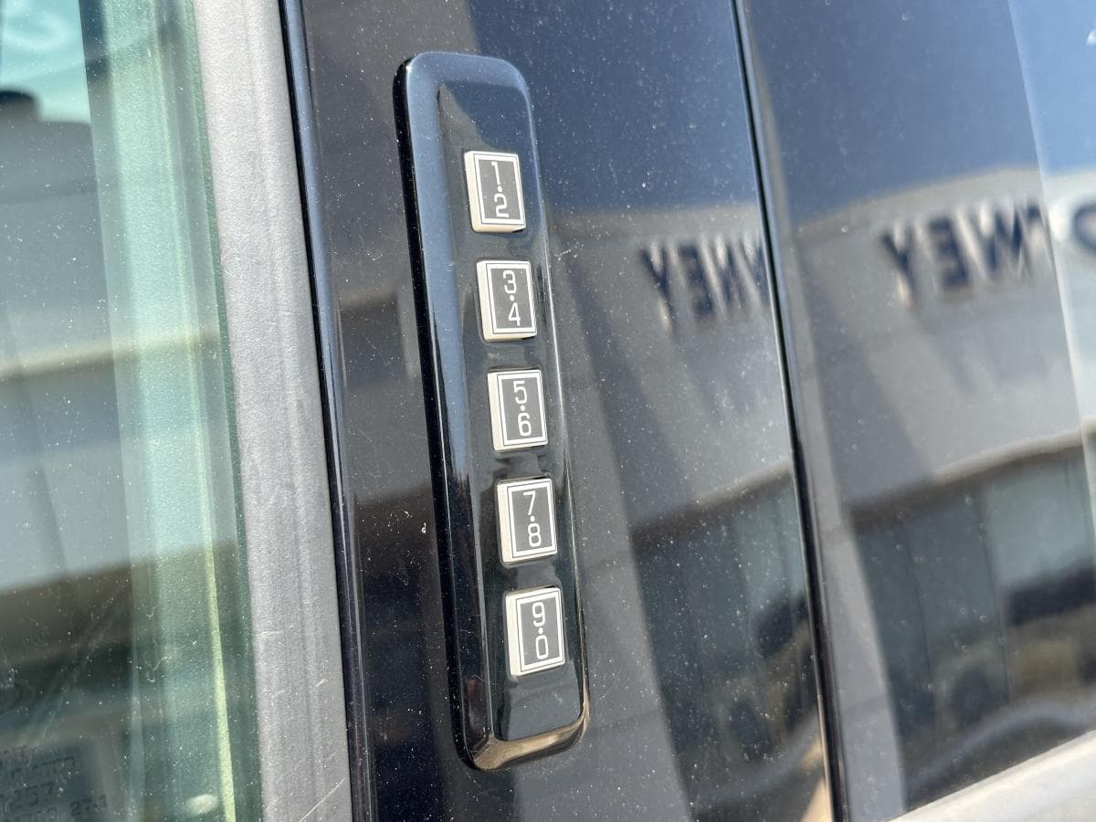 Ford F-150 Hybrid 2022 — photo 11