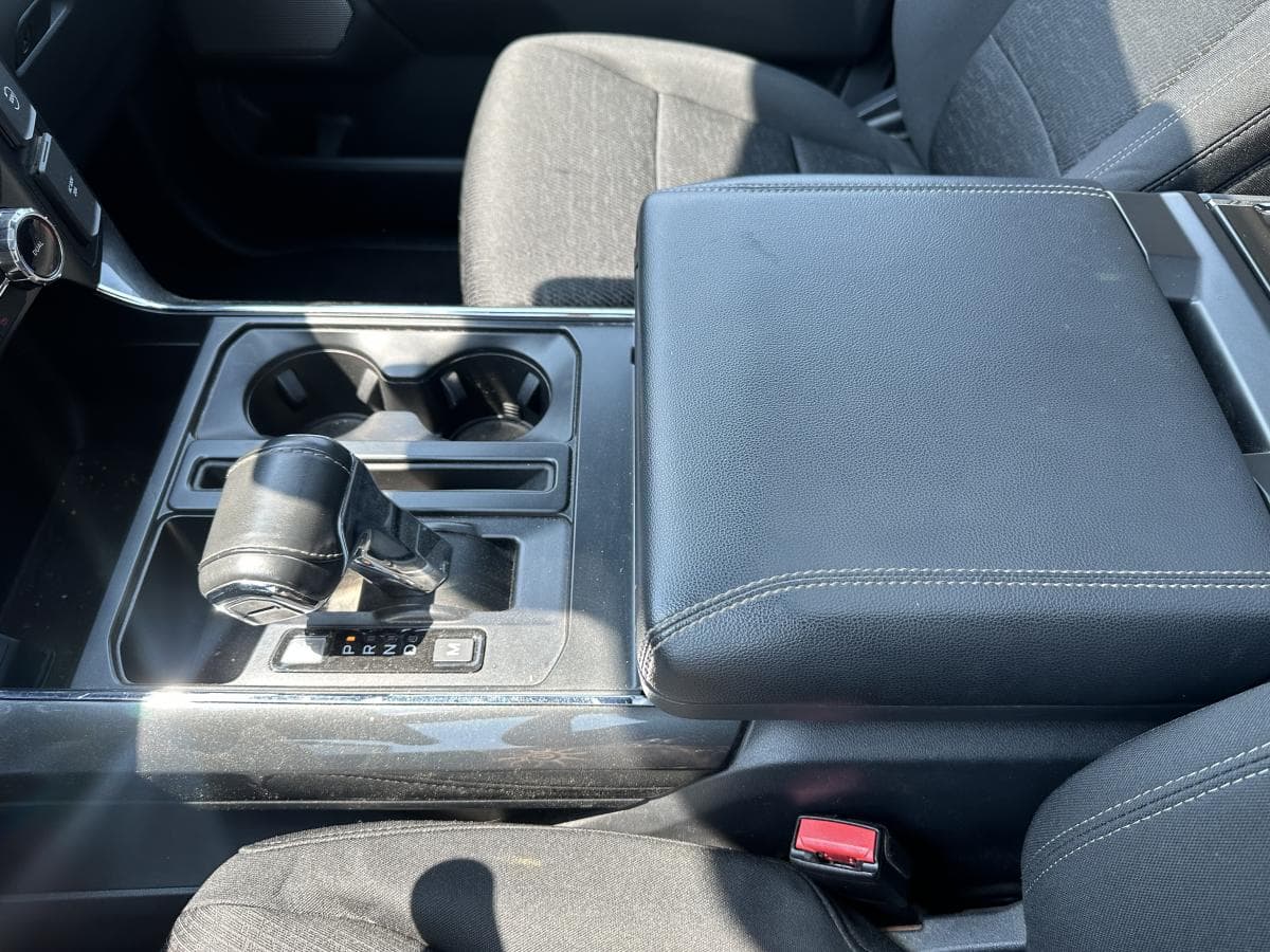 Ford F-150 Hybrid 2022 — photo 20