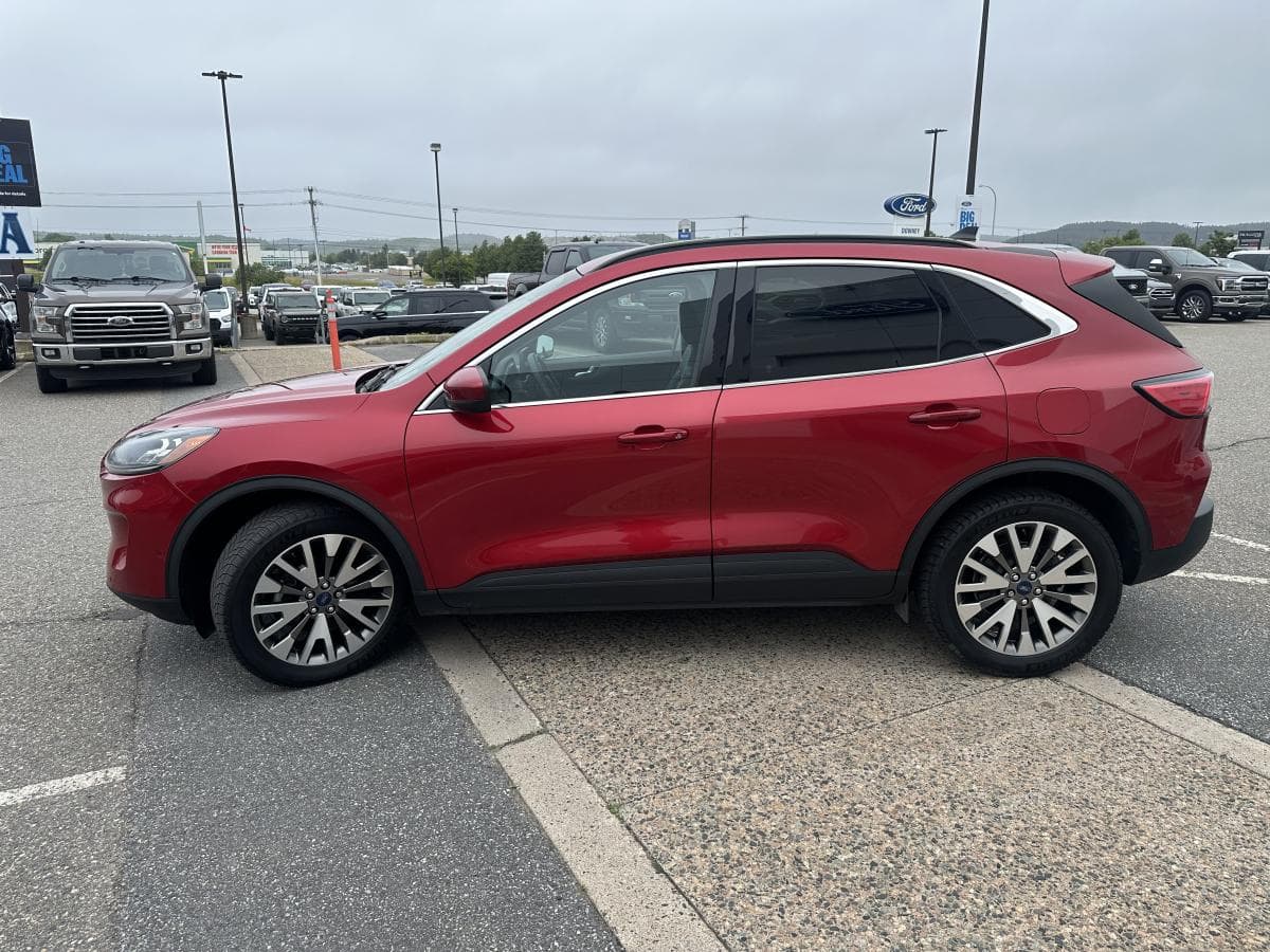 Ford Escape 2021 — photo 7