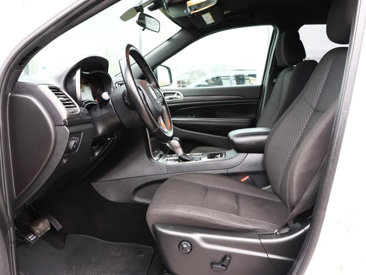 Jeep Grand Cherokee 2021 — photo 12