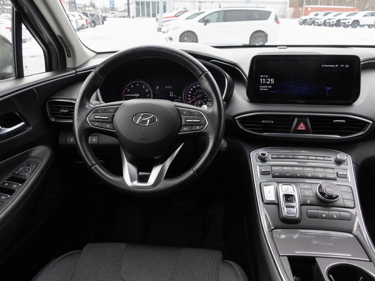 Hyundai Santa Fe 2023 — photo 16