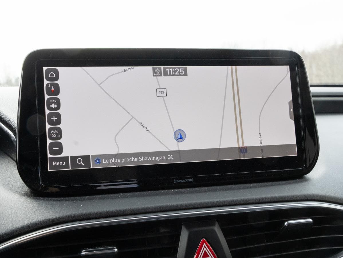 Hyundai Santa Fe 2023 — photo 21