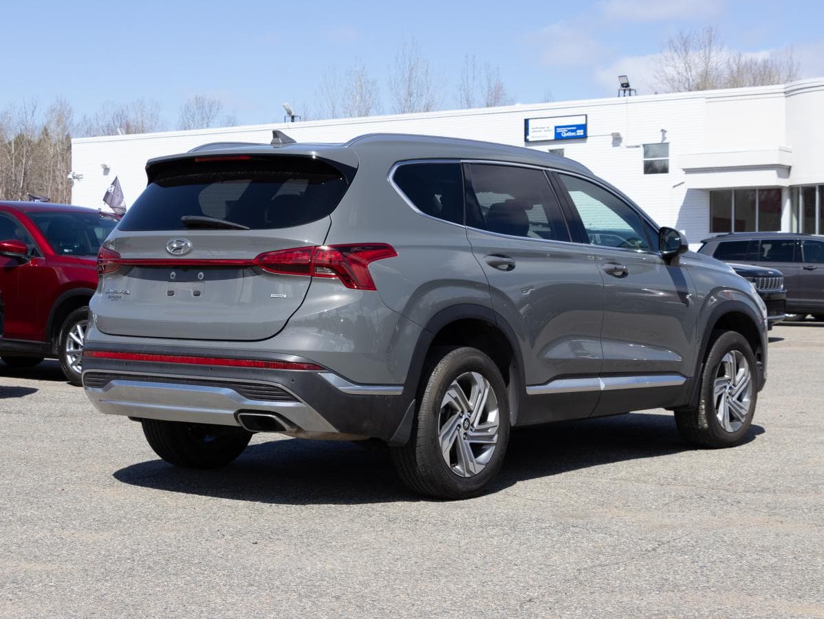Hyundai Santa Fe 2023 — photo 9