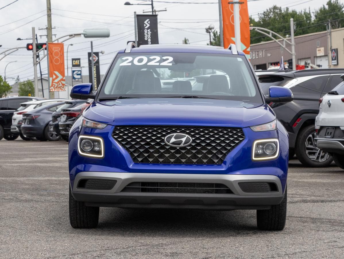 Hyundai Venue 2022 — photo 3