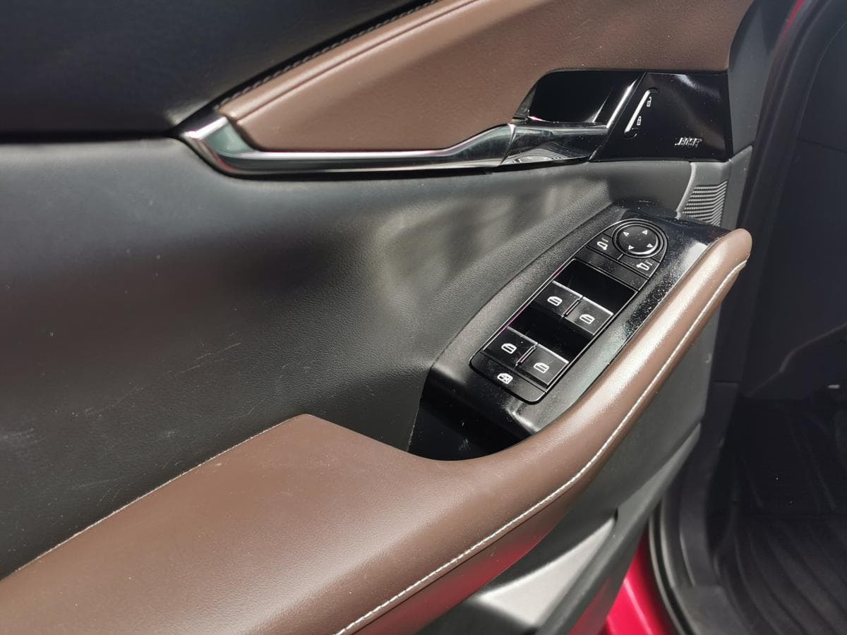 Mazda CX-30 2023 — photo 7