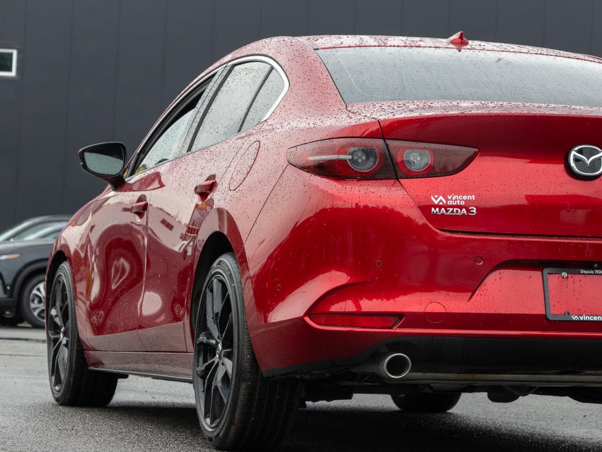 Mazda Mazda3 2019 — photo 9