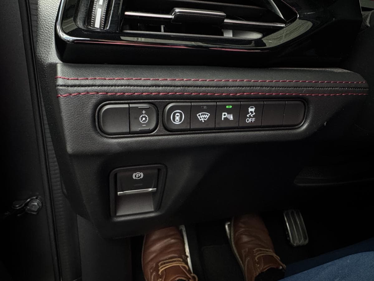 Acura MDX 2023 — photo 17