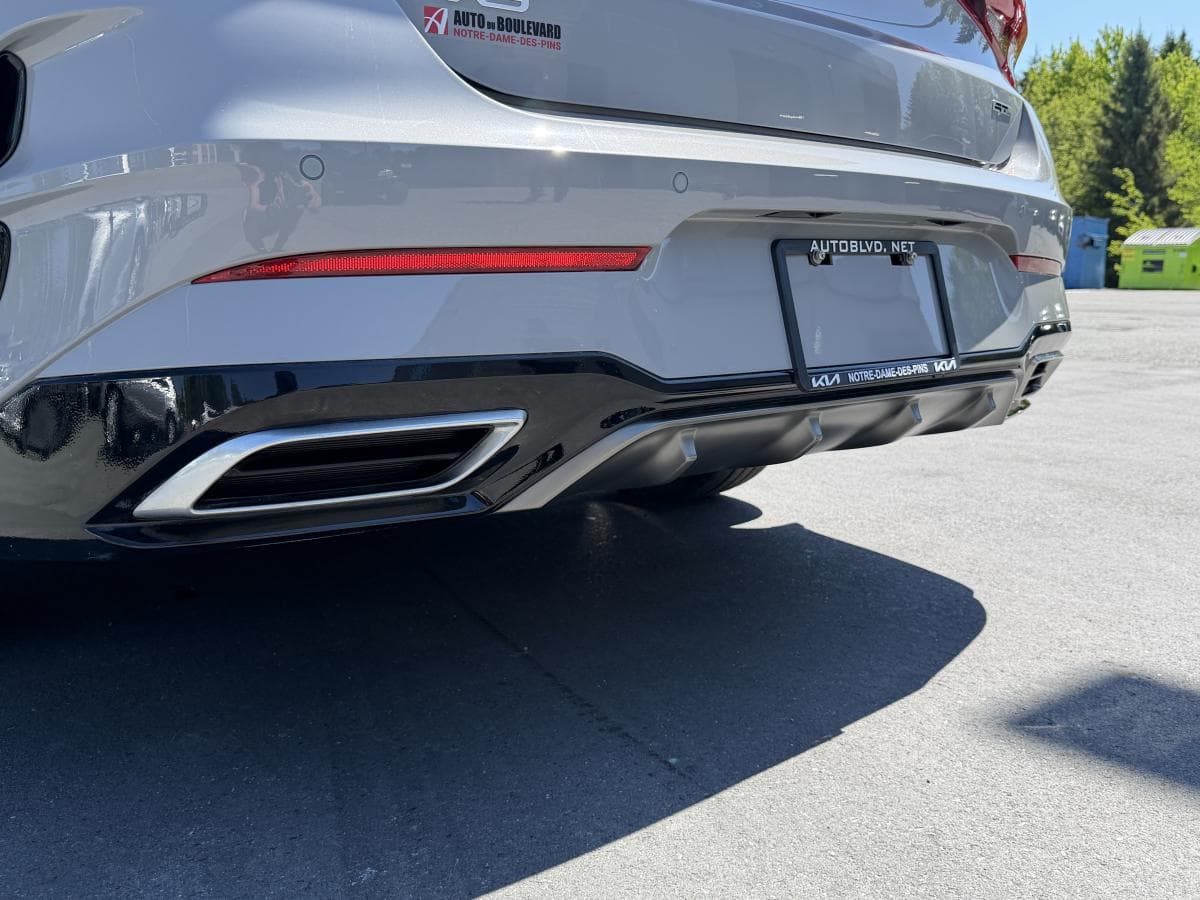 Kia K5 2023 — photo 14