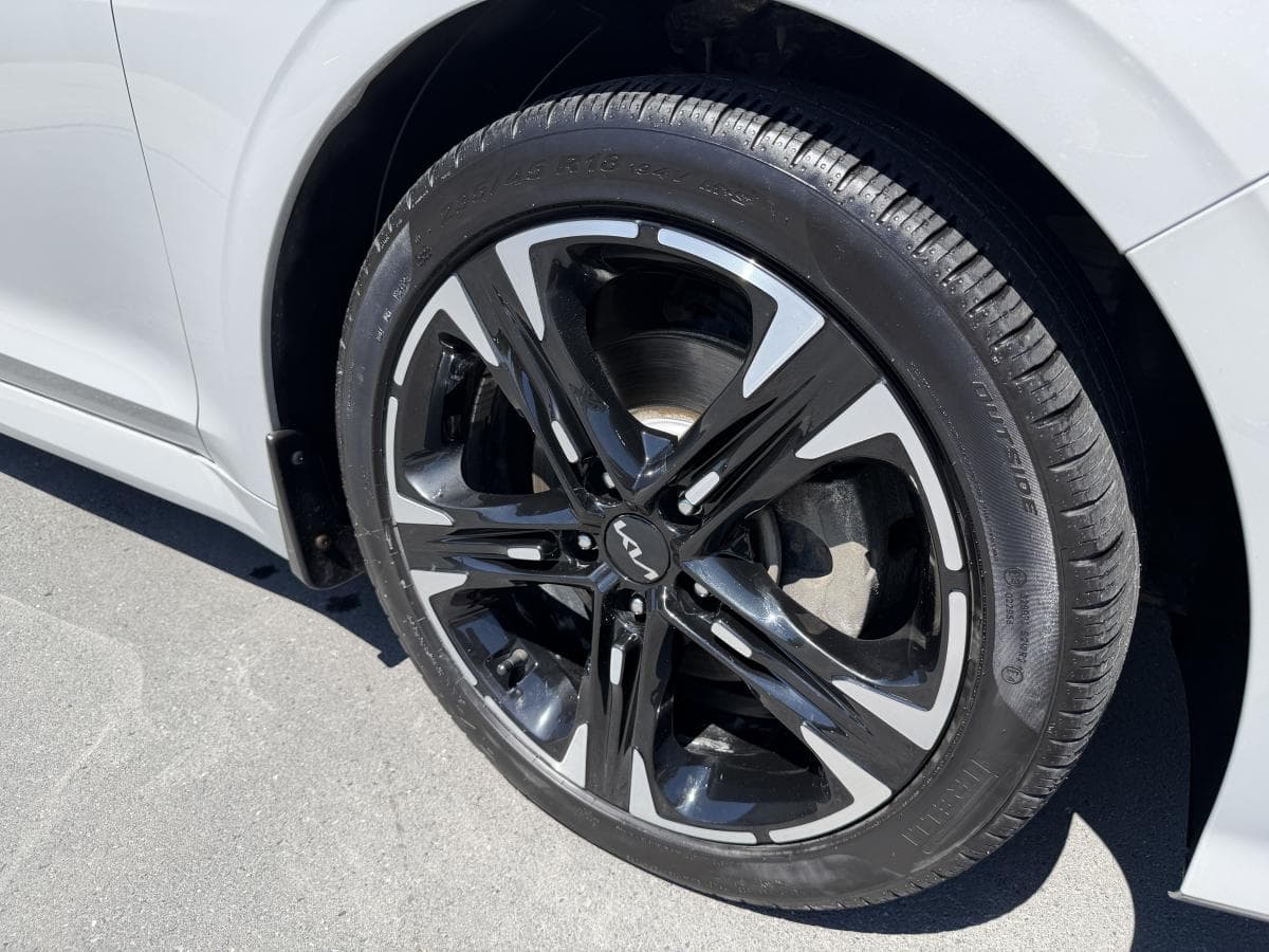Kia K5 2023 — photo 6