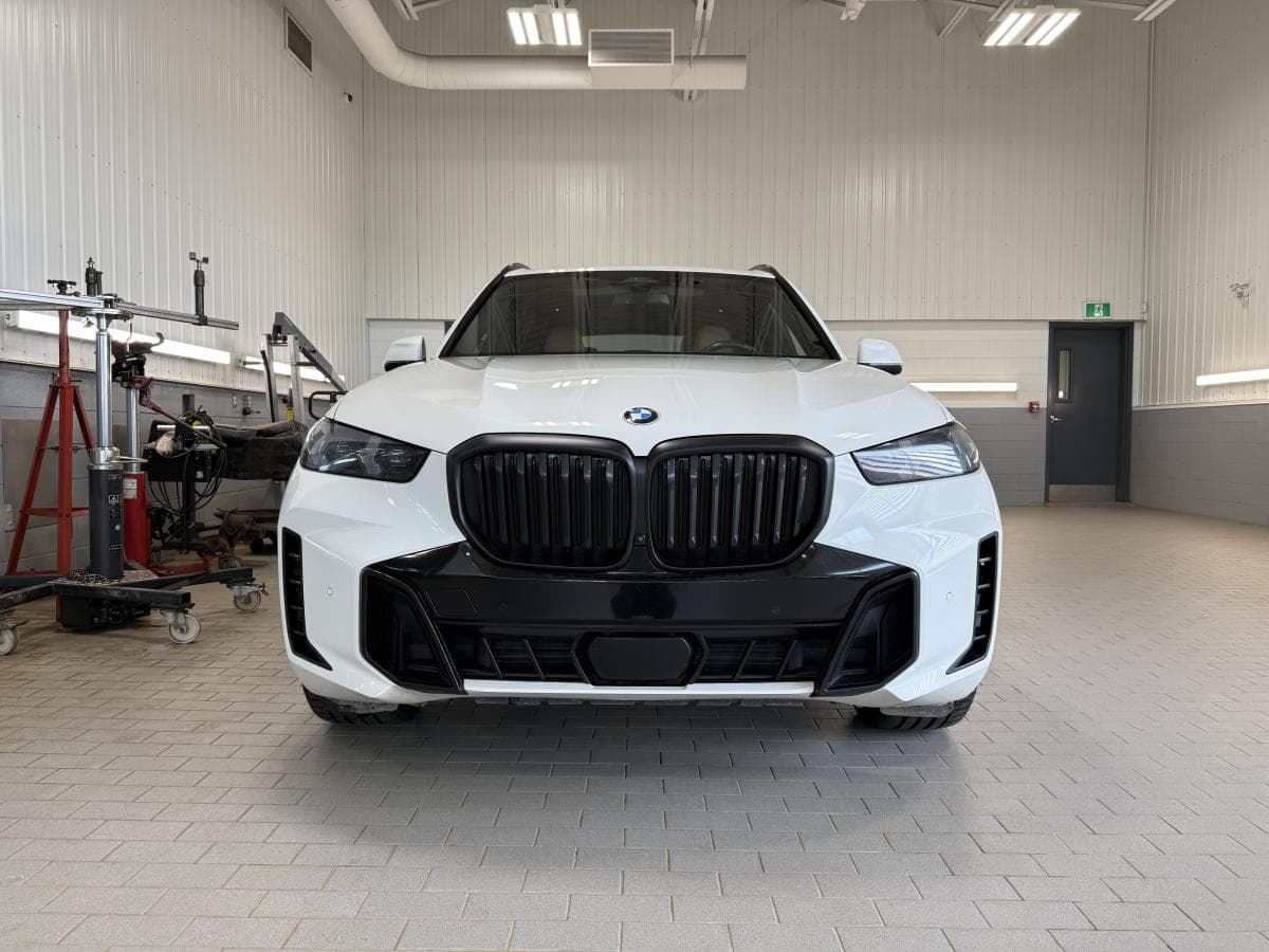 BMW X5 2024 — photo 2