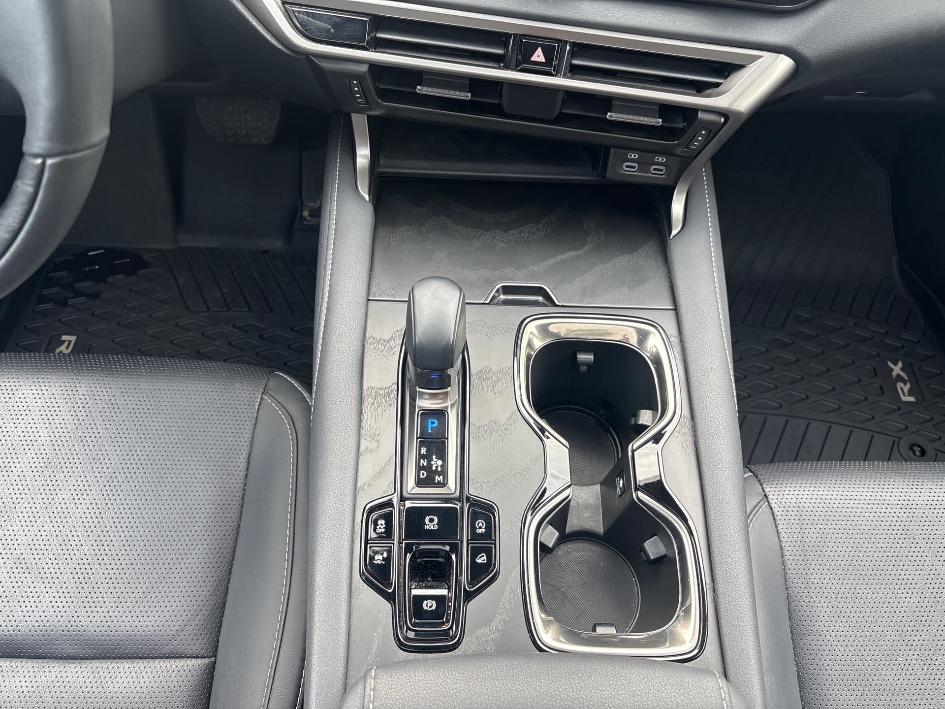 Lexus RX 350 Luxury 2024 — photo 10