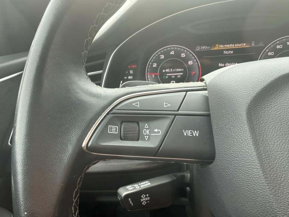 Audi Q8 2023 — photo 14