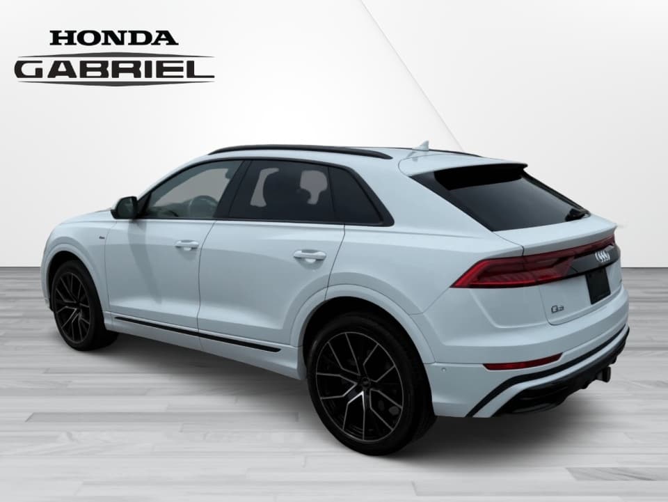 Audi Q8 2023 — photo 3