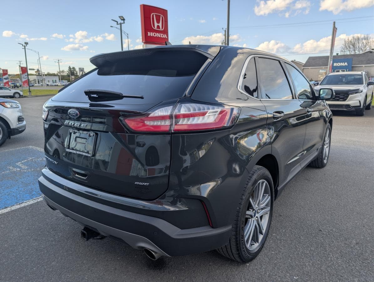 Ford Edge 2022 — photo 7