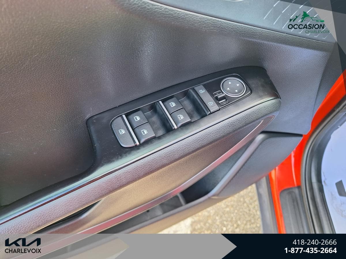 Kia Soul 2023 — photo 11