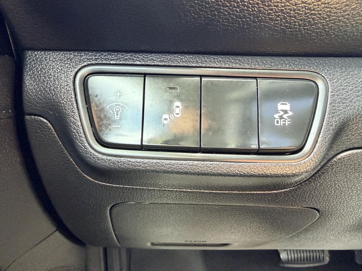 Kia Forte 2023 — photo 9