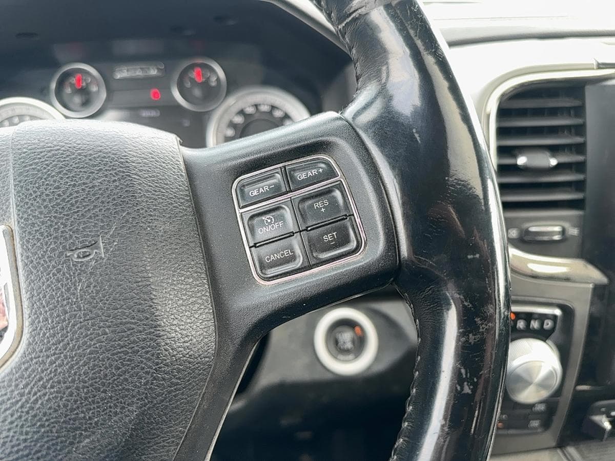 RAM 1500 2014 — photo 14