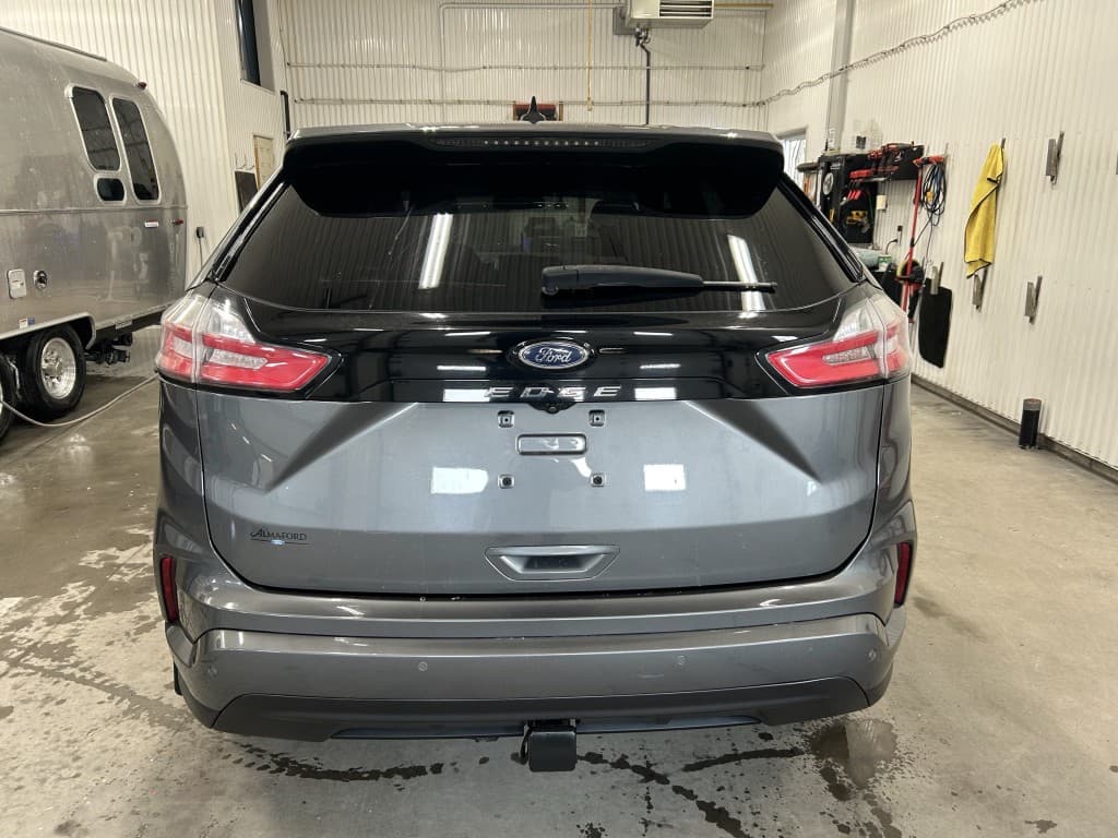 Ford Edge 2022 — photo 4