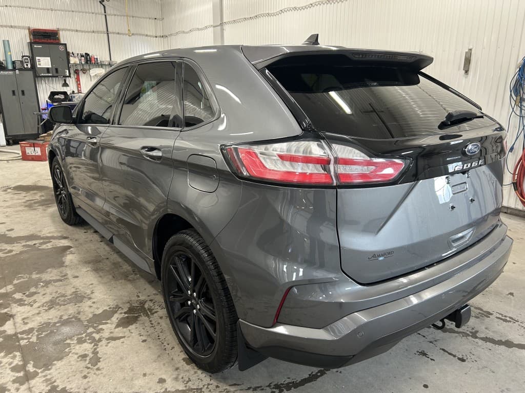 Ford Edge 2022 — photo 5