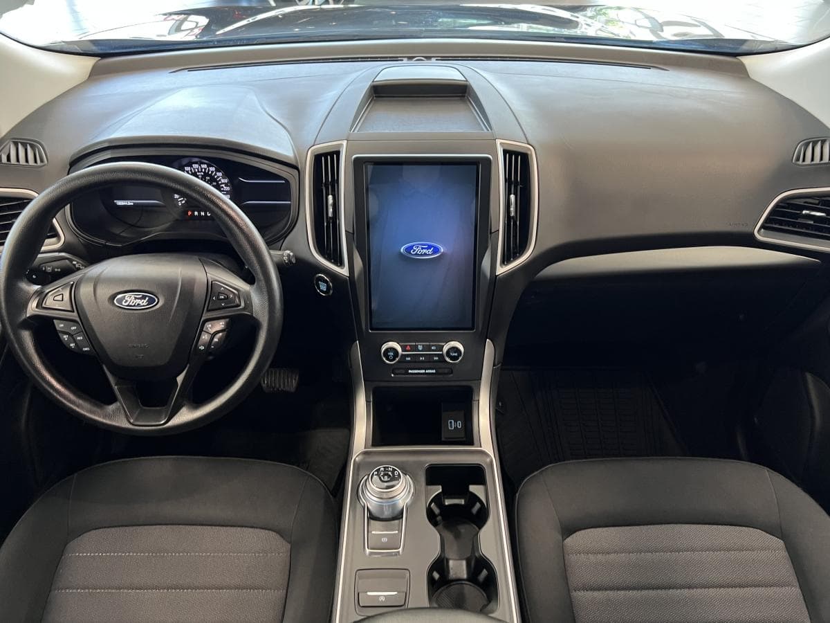 Ford Edge 2022 — photo 9