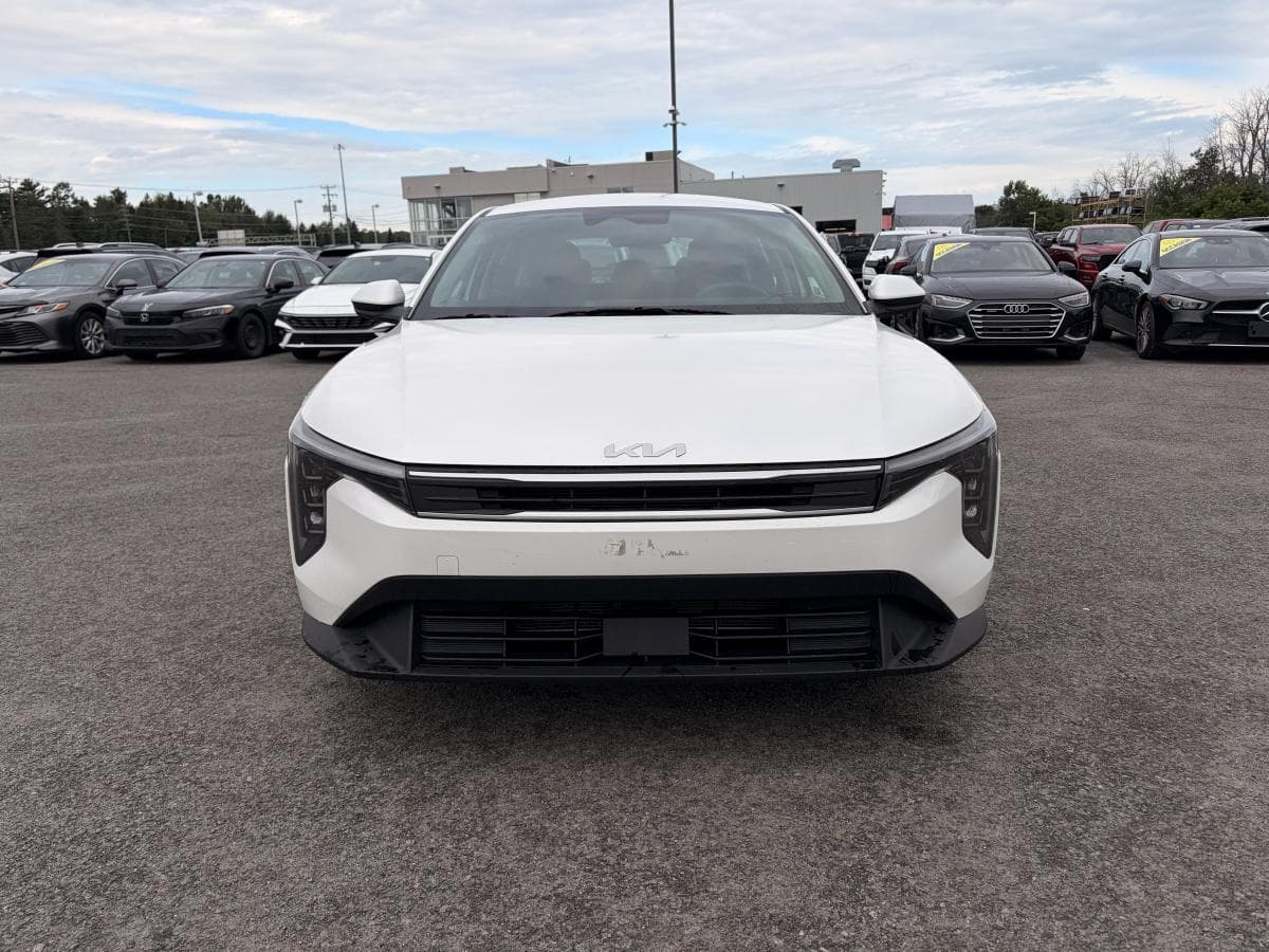 Kia K4 2025 — photo 3